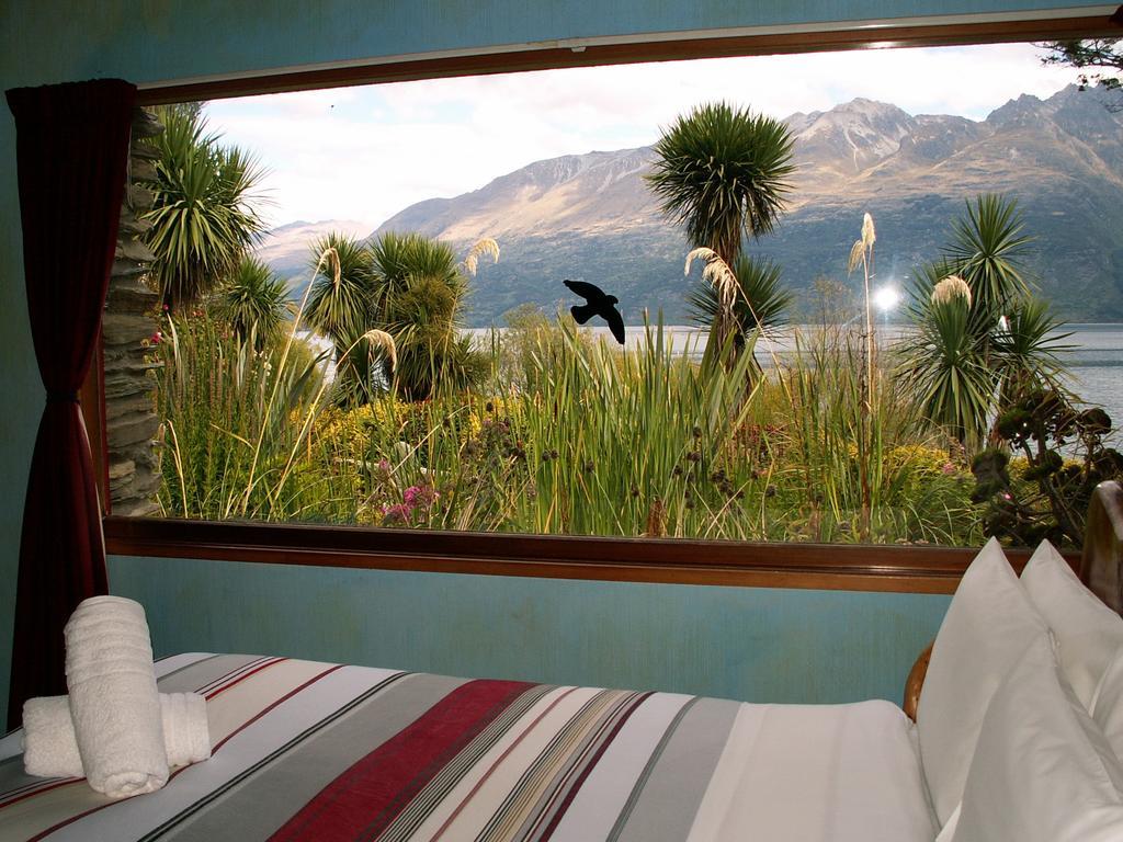 Little Paradise Lodge Creighton Room photo